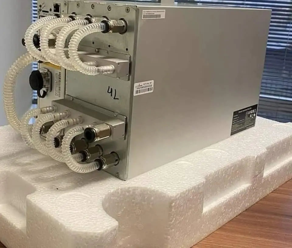 437T Hashrate Antminer S21 XP Hyd, Hydro Cooling BTC Miner