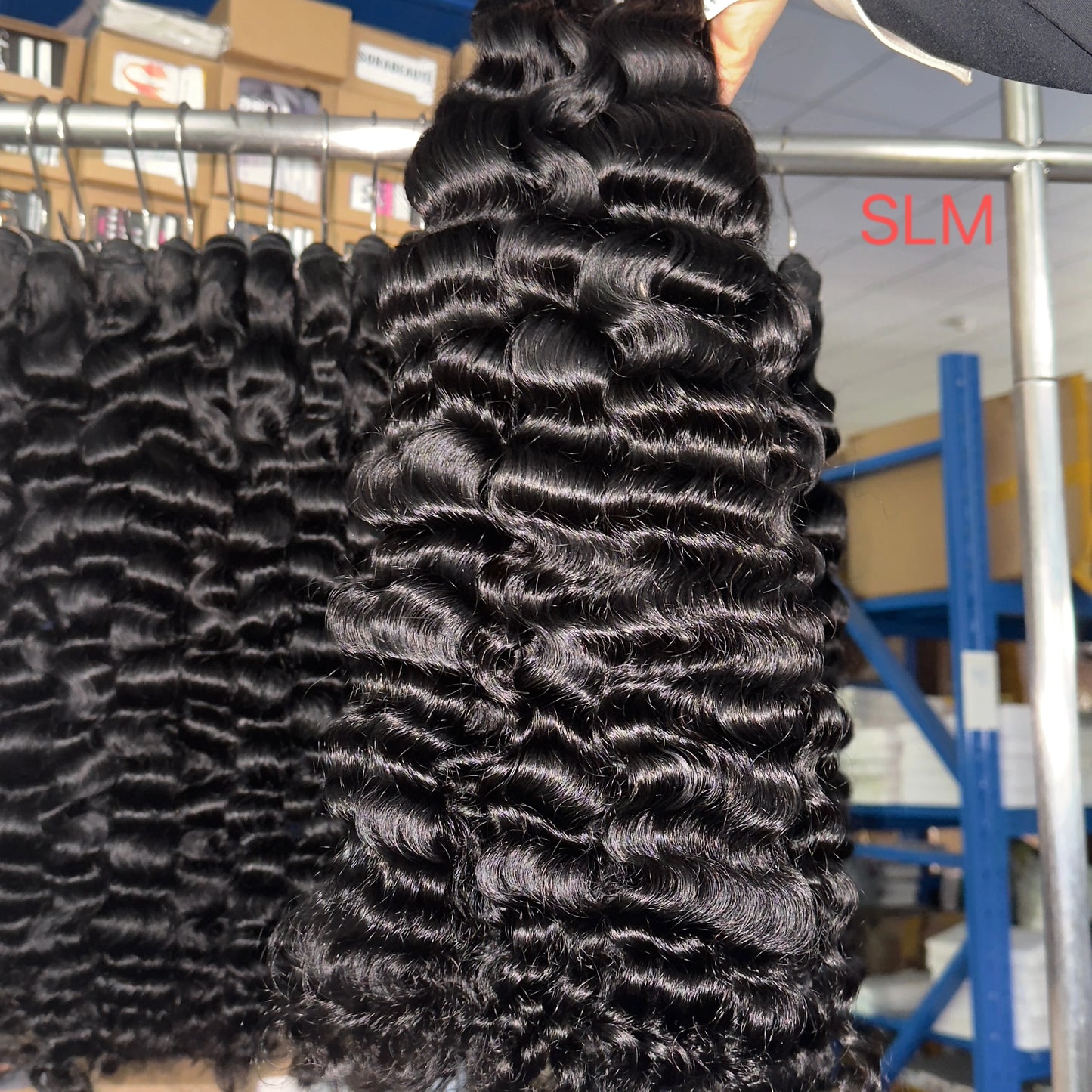 One Donor Raw Indian Wave Curl Bundle Cambodian Hair Weaves Burmese Curly Raw Human Hair Extensions for Black Women