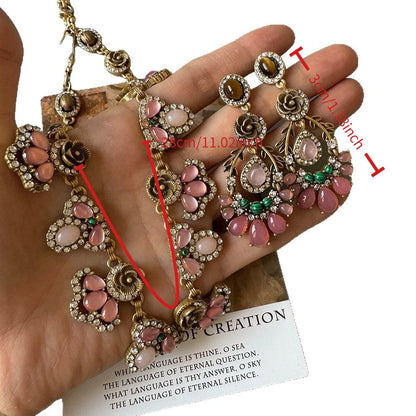 Flower Pendant Necklace, Light Luxury High-End Heavy Craftsmanship Clavicle Chain, Niche Design Jewelry for Women