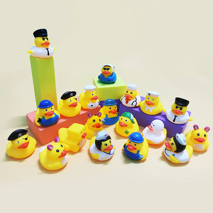 Summer children's swimming pool float toys, suitable for boys and girls' swimming pool parties. Mini rubber ducks, birthday