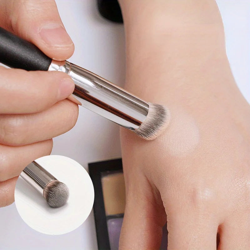 1pc Concealer Brush, Premium Nose Contour Kabuki Blusher Brushes, Flawless Under Eye Dense Face Makeup Brush for Blending Liquid