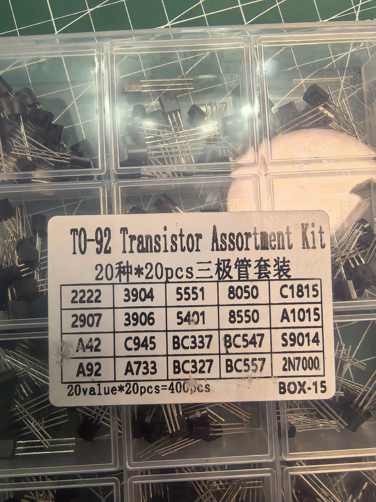 400PCS TO-92 Transistor Kit 20 Values NPN PNP 2N2222 2N3904 2N5551 2N7000 BC337 BC327 Assortment