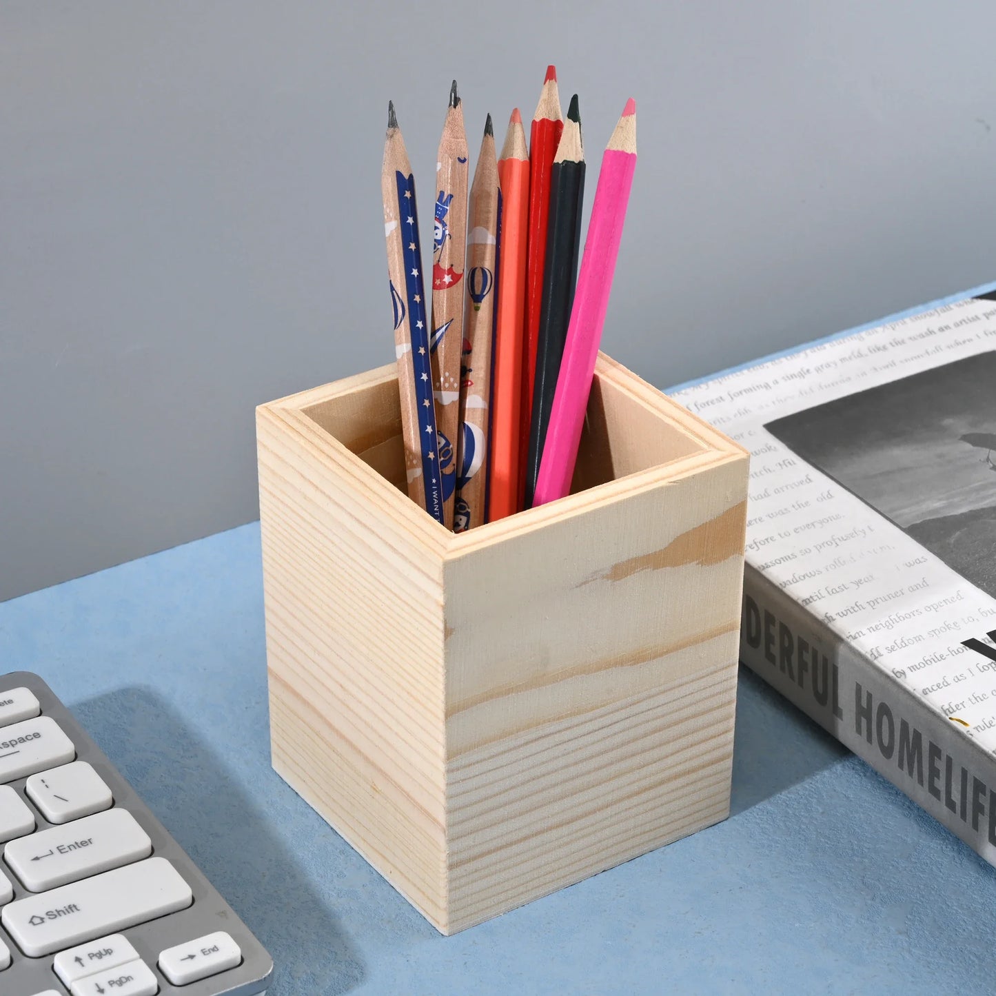Wooden stationery storage box for pens, pencil cases, office pen holders, makeup brush containers, stationery supplies,