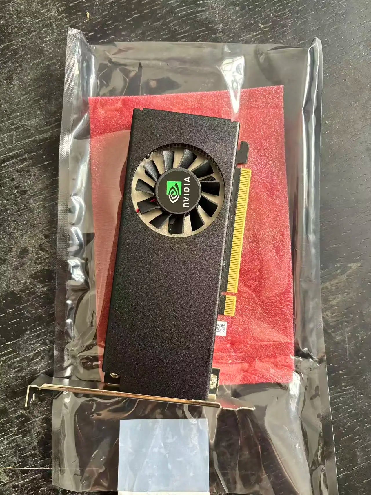 Support DLSS Ray Tracing Technology. A2000 8GB Graphics Card, Single-slot Half-height Compact Card,