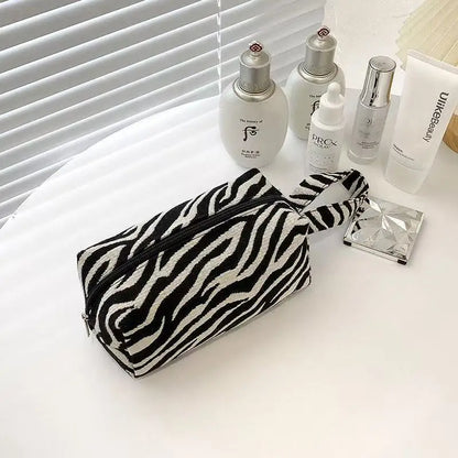 Leopard Print Makeup Bags Pillow Pen Bag High Quality WOMEN'S Large Capacity Pillow Bag Portable Storage Handbag Free Shipping