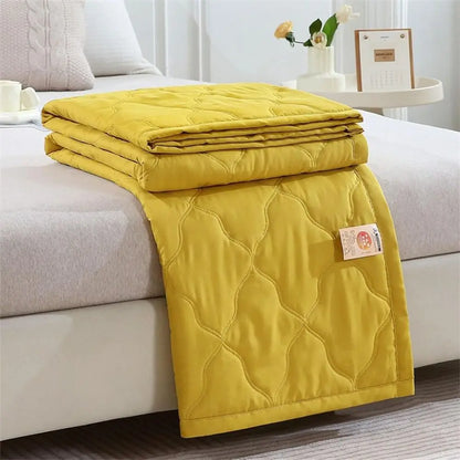 Summer Cooler Quilt Conditioning Quilt Double Sided Cold Effect Blanket Cooler Fiber Heat-dissipating Quilt Skin-Friendly Washed