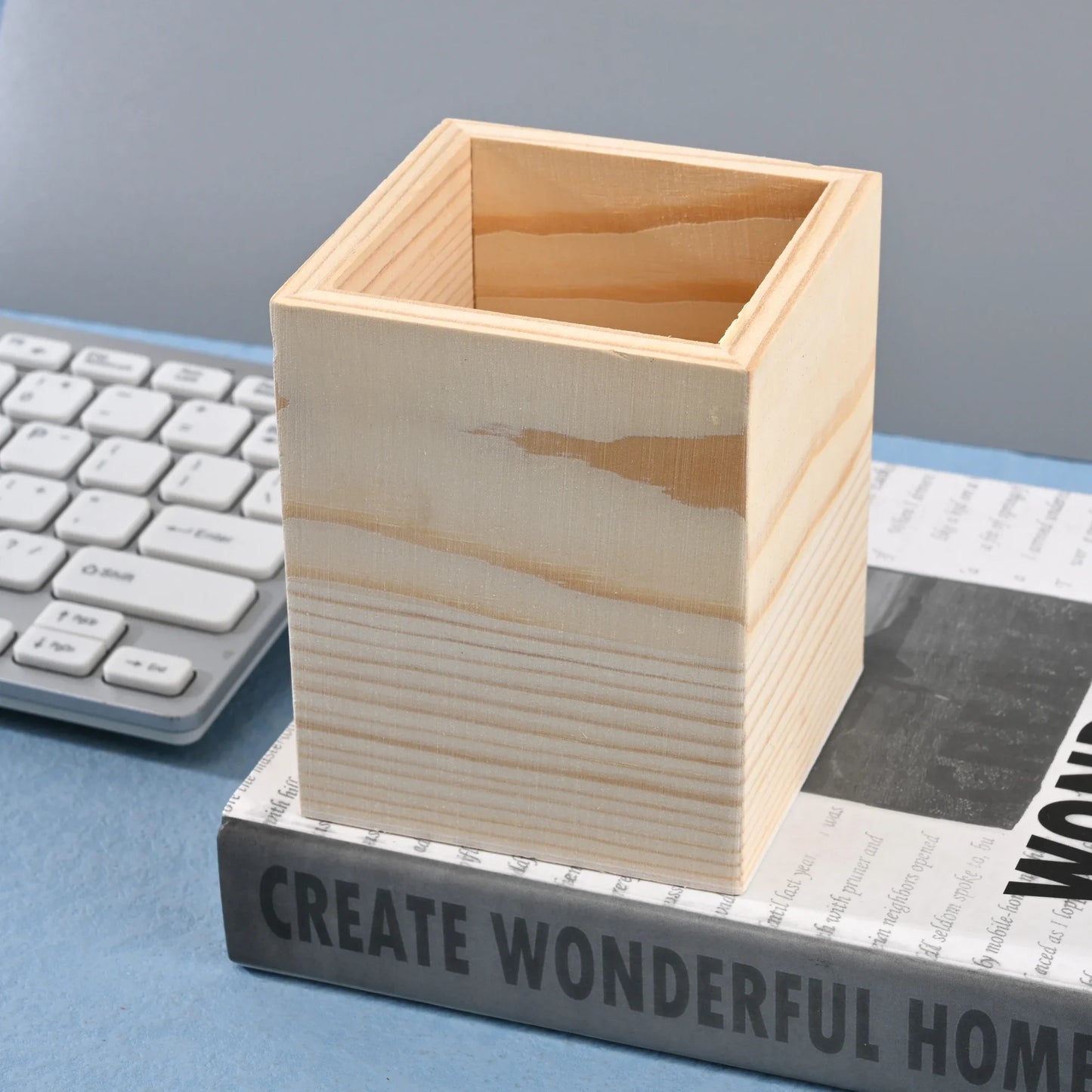 Wooden stationery storage box for pens, pencil cases, office pen holders, makeup brush containers, stationery supplies,