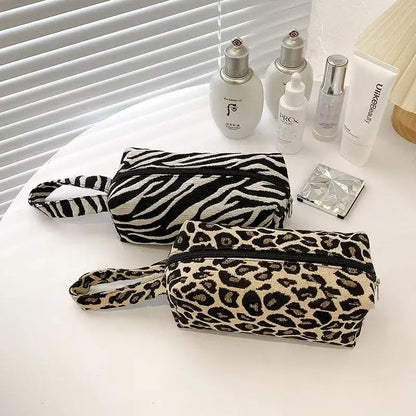 Leopard Print Makeup Bags Pillow Pen Bag High Quality WOMEN'S Large Capacity Pillow Bag Portable Storage Handbag Free Shipping