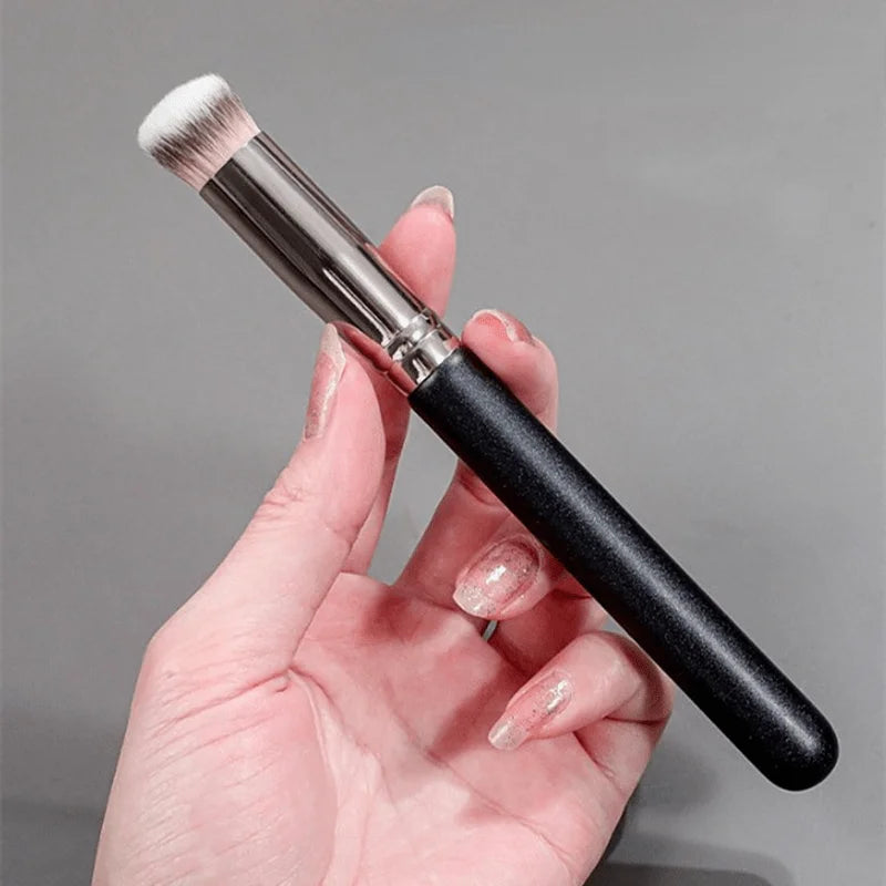 1pc Concealer Brush, Premium Nose Contour Kabuki Blusher Brushes, Flawless Under Eye Dense Face Makeup Brush for Blending Liquid