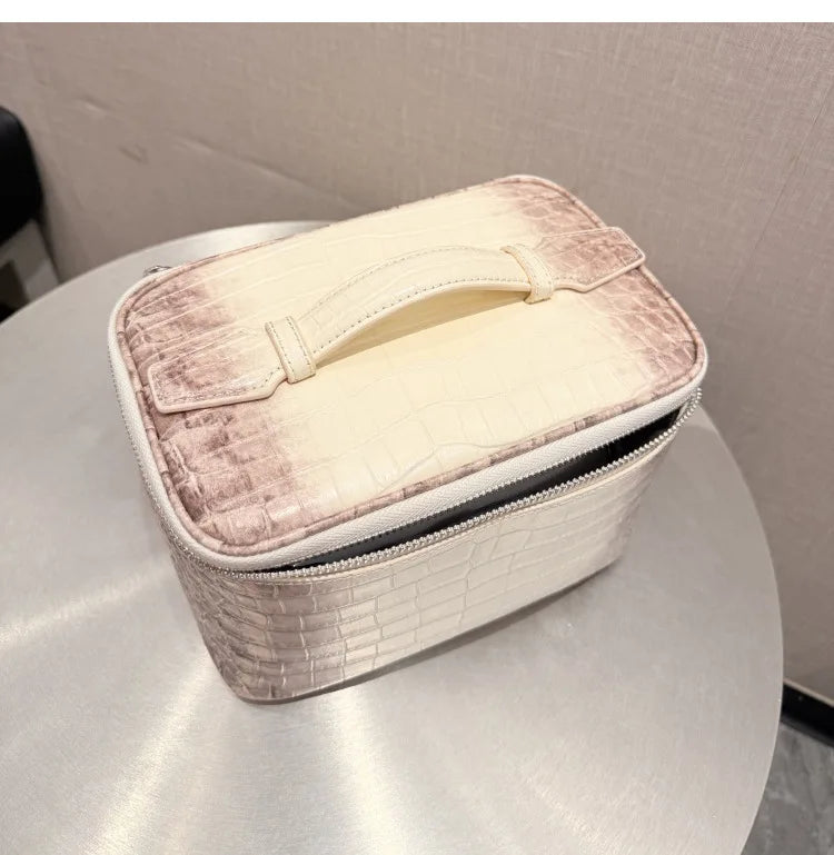 Luxury Embossed Crocodile Leather Makeup Bag Travel Toiletry Organizer Portable Cosmetic Pouch Women Storage Practical Durable